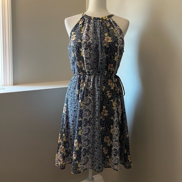 LOFT Dresses 9 Loft Floral Dress Poshmark